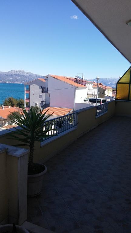 Apartment Karmen Τρογκίρ Δωμάτιο φωτογραφία