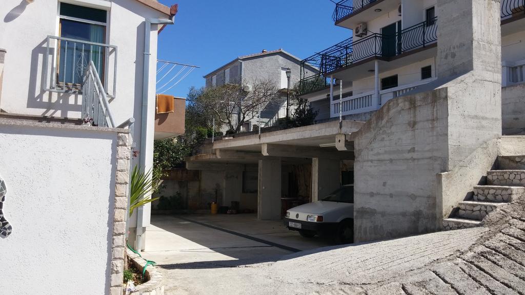 Apartment Karmen Τρογκίρ Εξωτερικό φωτογραφία